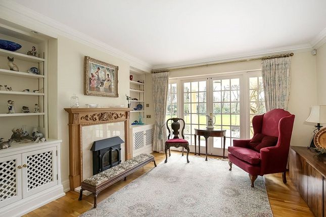 Country house for sale in Old Salisbury Lane, Romsey, Hampshire