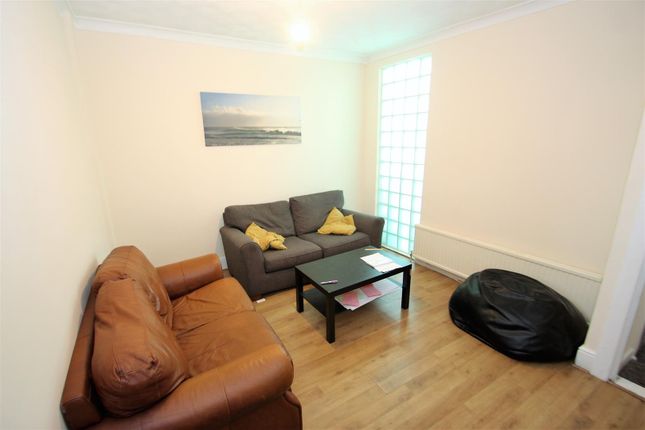 Terraced house to rent in Cleveland Road, Southsea