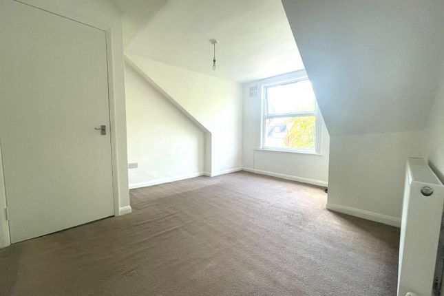 Thumbnail Flat to rent in Connaught Road, London