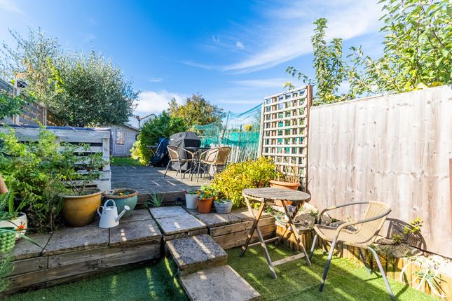 37 Exmouth Street, Cheltenham photo 4