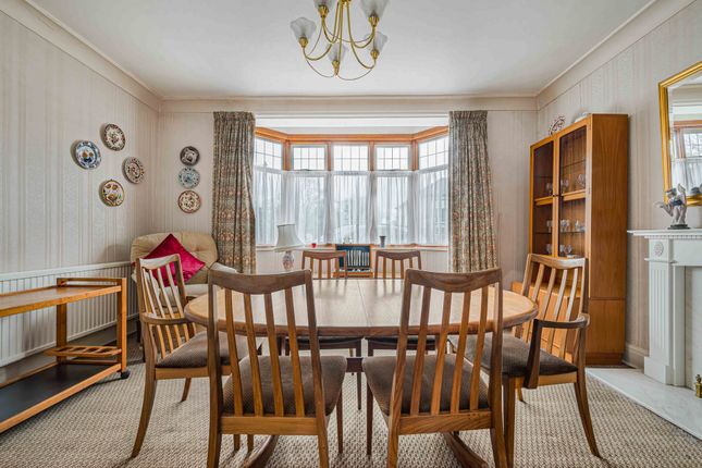 13, Elm Grove, Orpington photo 3