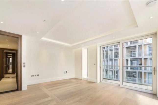 Thumbnail Flat for sale in 190 The Strand, Covent Garden, London