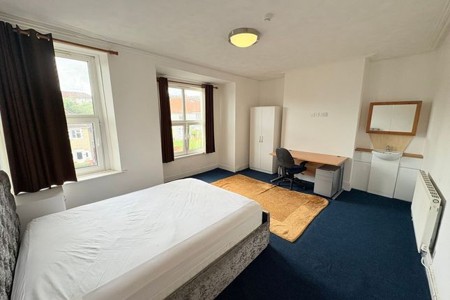 80 Vivian Road, Swansea photo 3