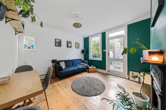 63, Winns Terrace, Walthamstow photo 3