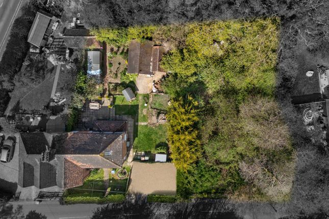 2 Corner Cottages, West Chiltington Lane, Billingshurst photo 3