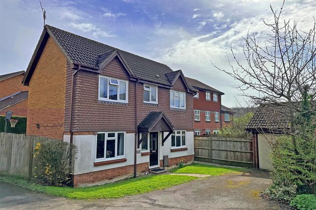 Thumbnail Detached house for sale in Wordsworth Mead, Redhill