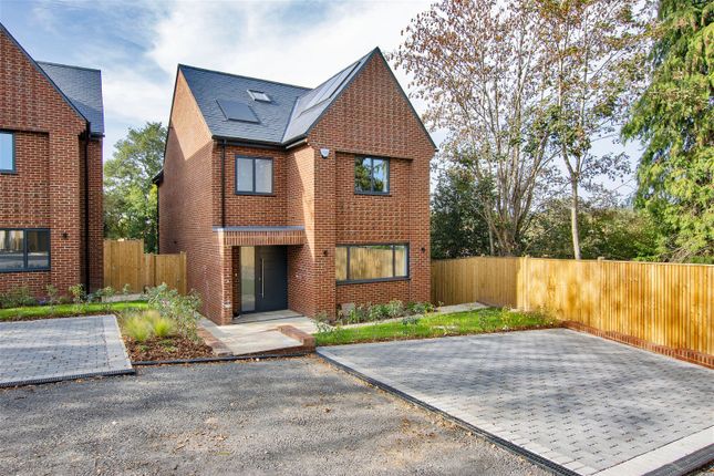 Thumbnail Detached house for sale in Southways Close, Borough Green, Sevenoaks