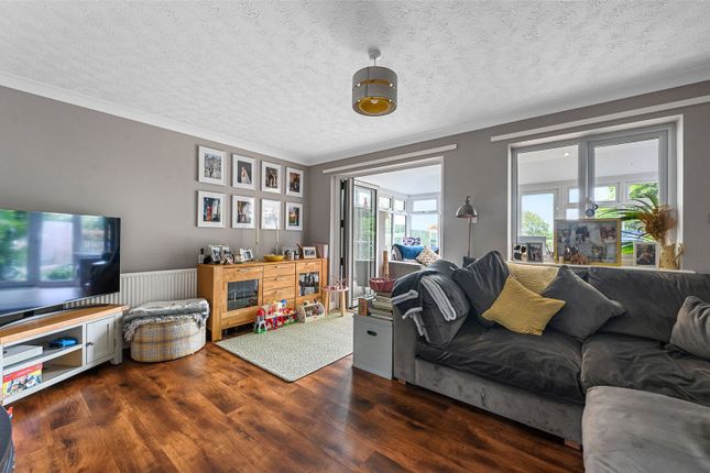 20, Bower Hall Drive, Nr Haverhill photo 2