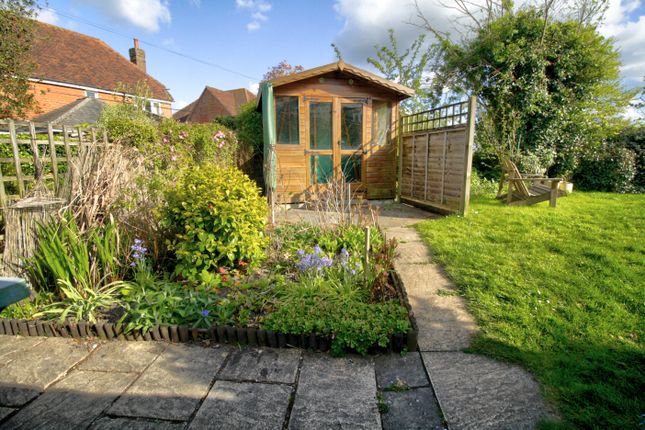 3 Clayhill Mount, Clayhill, Cranbrook photo 4