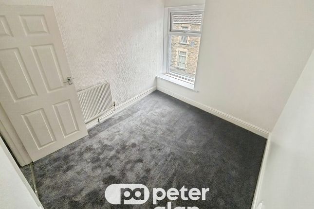 53, Mountain Ash photo 4