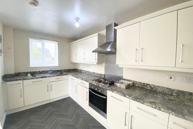 7, Bramall House, Thornbury photo 2