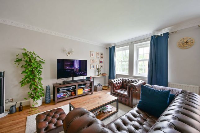 Thumbnail Flat for sale in Parkside, Wimbledon Common, London