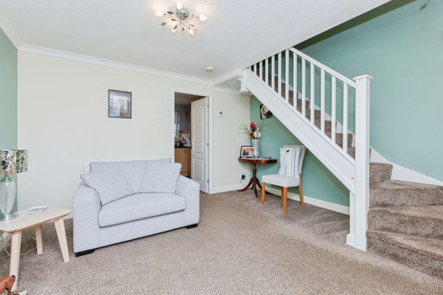 16, Broadfield Way, Leicester photo 2