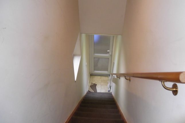 264A , Victoria road east , leicester photo 4