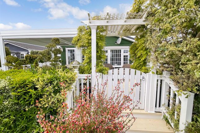 2-bed caravan on Mayphil Mobile Park, Hawk Hill, Wickford, £285,000