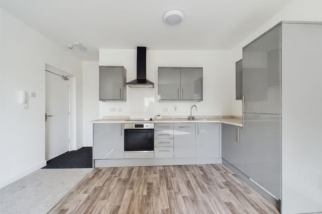 Flat 9, 74 Beverley Road, Hull photo 2
