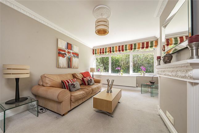 1, Florys Court, London photo 2