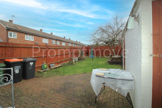 Property for sale in Leaf Road, Houghton Regis, Dunstable
