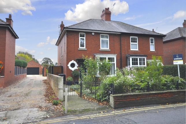 3-bed semi-detached on Ellison Street, Thorne, £225,000