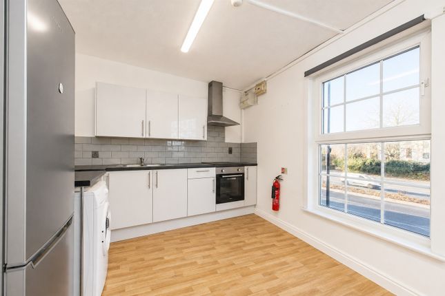 FLAT 1, BIRMINGHAM photo 3