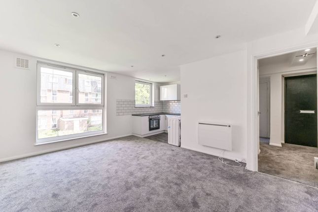 Thumbnail Flat to rent in Rusholme Grove, London SE19, Crystal Palace, London,