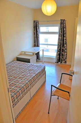 Bedroom Photo 5