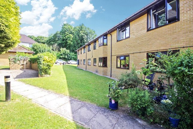 Flat for sale in Micheldever Road, Andover, Hampshire