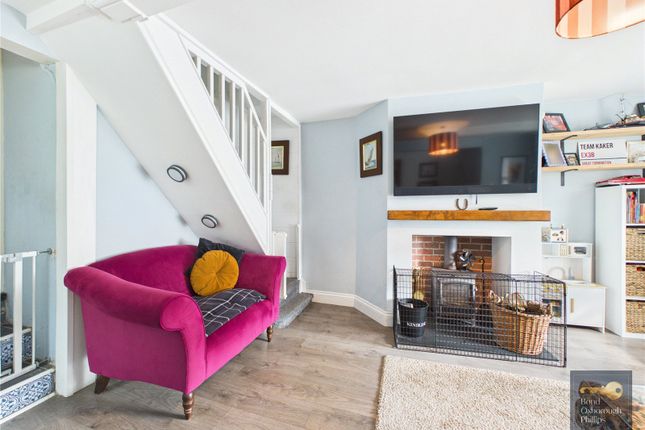 8A,, Mill Street, Devon photo 4