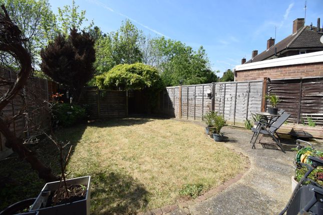 Semi-detached house for sale in Phipps Road, Slough, Berkshire