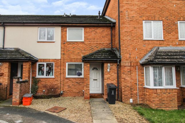 Thumbnail Terraced house to rent in Rose Street, Rodbourne, Swindon