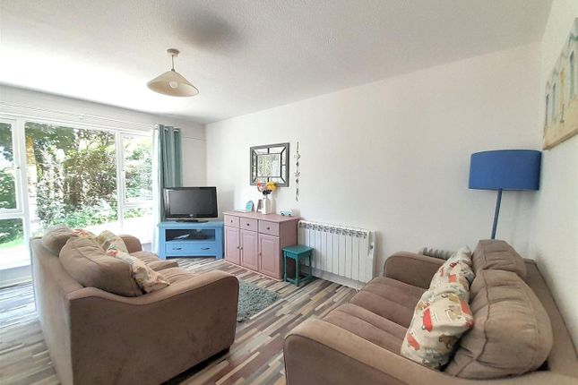 21, Manorcombe Bungalows, Callington photo 2