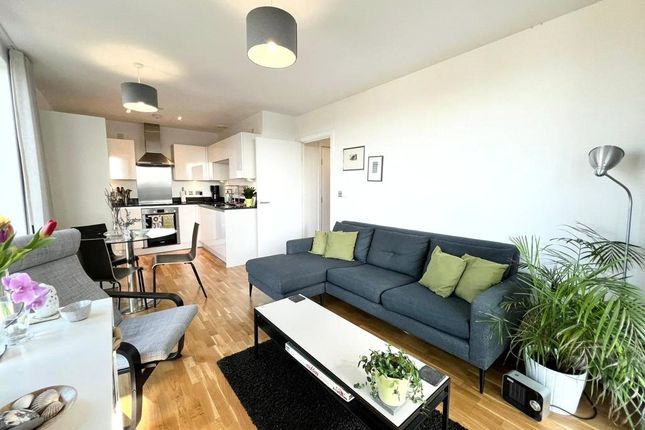 58, Centenary Heights, Greenwich photo 2