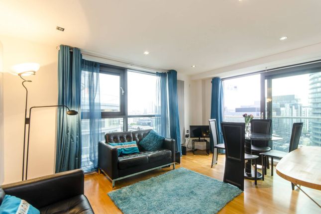 Thumbnail Flat for sale in Millharbour, Canary Wharf, London