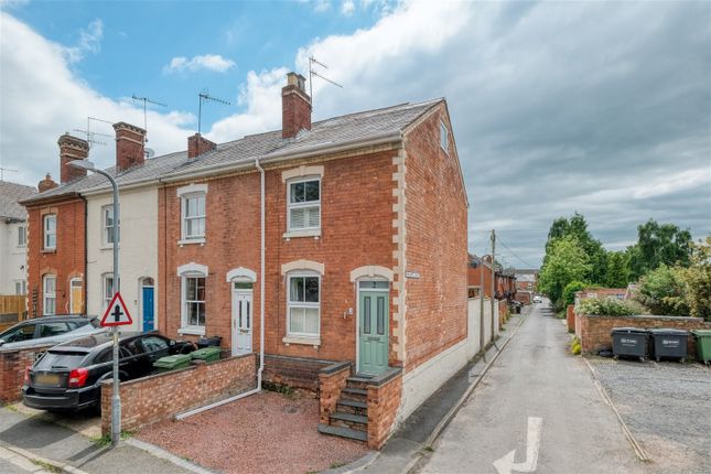 Thumbnail End terrace house for sale in Gregorys Mill Street, Worcester