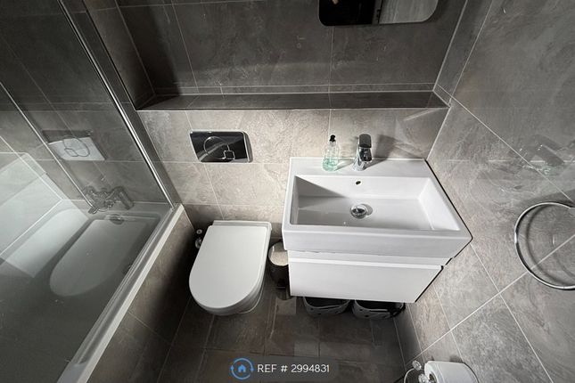 King Arthur Court, Cheshunt, Waltham Cross photo 5