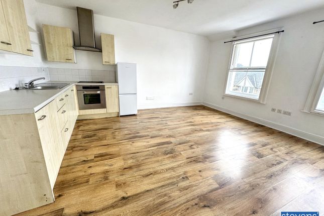 Flat 9, 6-8, St James Court, Okehampton photo 2