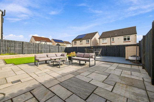 3, Ladyacre Place, Irvine photo 4