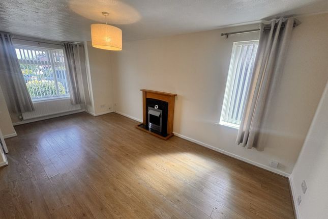 16, Shiregreen, St Helens photo 5