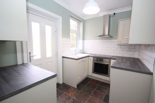 117, Edenfield Road, Rochdale photo 4