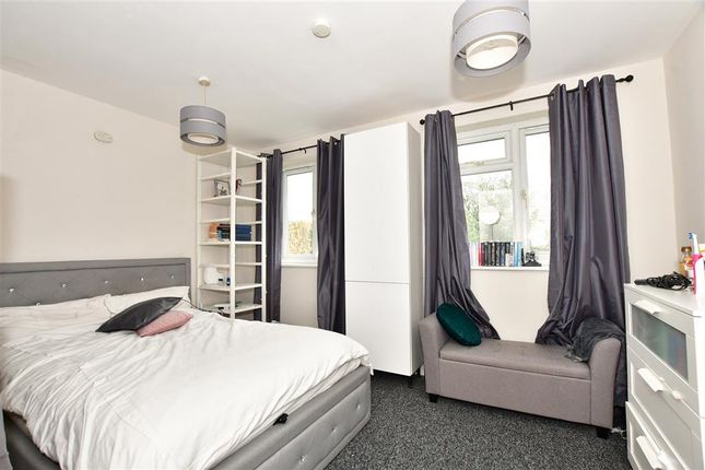 End terrace house for sale in Macdonald Avenue, Hornchurch, Essex