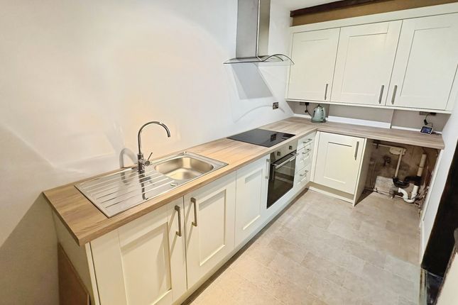 14 Barley Cote Cottages, Barley Cote Road, Keighley photo 3