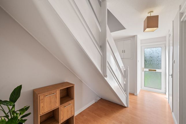 1 Kerr Place, Dunfermline photo 3