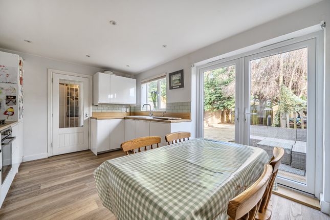 47, King James Way, Oxfordshire photo 3