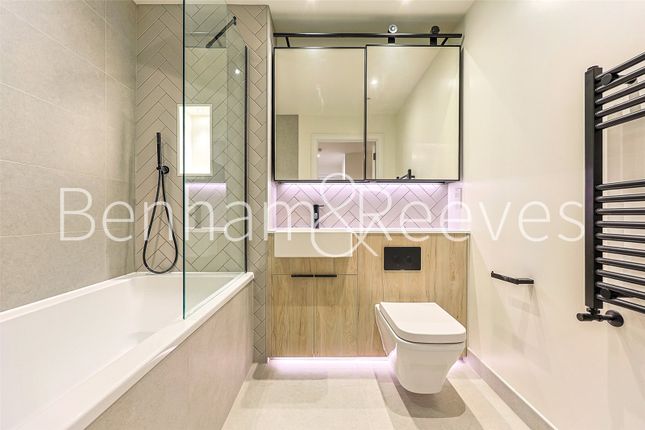 Flat 51, Sibley House, 1, Cedrus Avenue, Southall photo 4