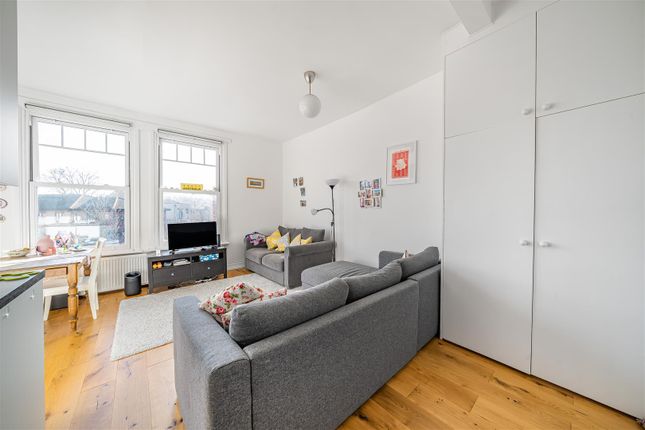 Flat for sale in Harold Road, Crouch End