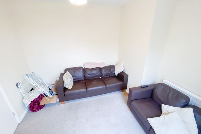 Room to rent in Stanmore Lane, Winchester