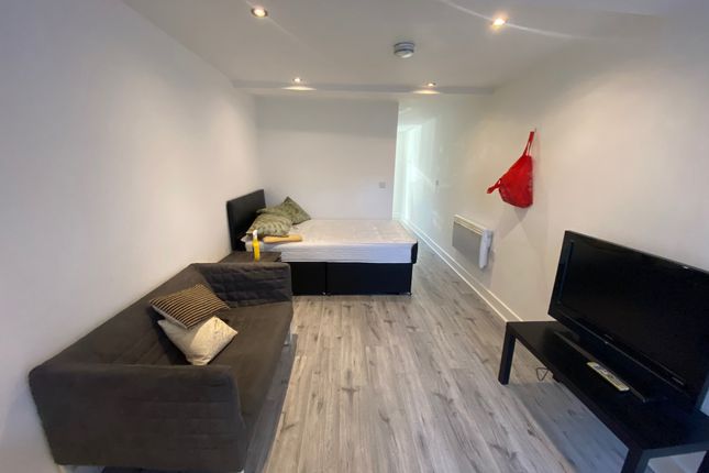 Thumbnail Studio to rent in Upper Hill Street, Liverpool