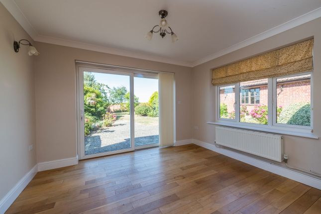 6, Vale Lane, Ipswich photo 4
