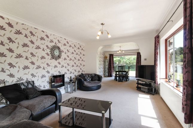 Kentisbury, White Hill Road, Gravesend photo 4