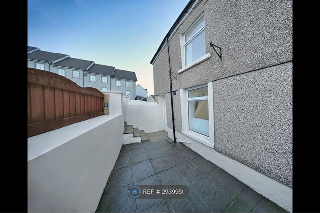 Rear Earl Street, Tredegar photo 2